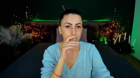 rebecca_diamonds online show from 1, 3, 2026