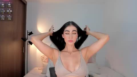 Snapshot of rebeccabaxter chatting on 25, 2, 2026 Rebecca online show from 25, 2, 2026