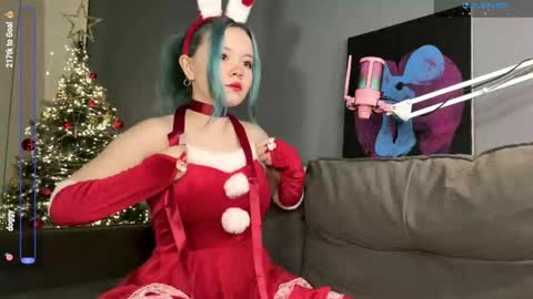 Rebecca Nikson online show from 16, 12, 2025