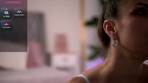 Snapshot of rebeccarese chatting on 29, 6, 2026 Rebecca online show from 29, 6, 2026