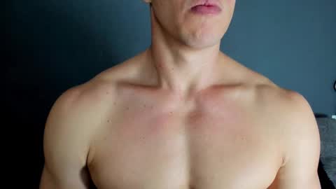 twitter REECET26 instagram RECCETAYLOR online show from 24, 10, 2025