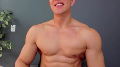 twitter REECET26 instagram RECCETAYLOR online show from 14, 2, 2026