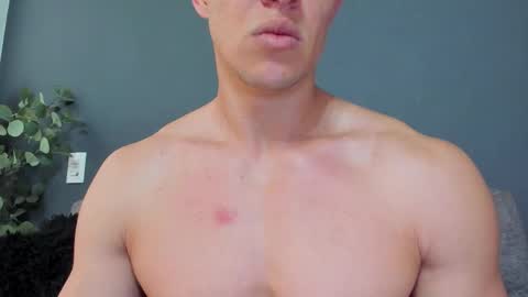 twitter REECET26 instagram RECCETAYLOR online show from 22, 3, 2026