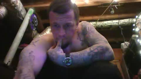 recka810 online show from 22, 2, 2025