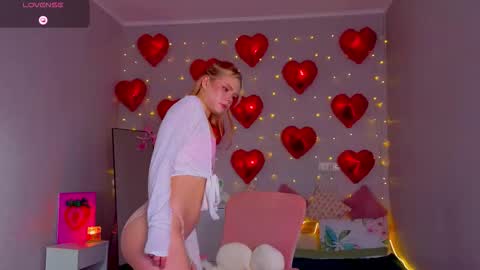 red__candy online show from 12, 3, 2026