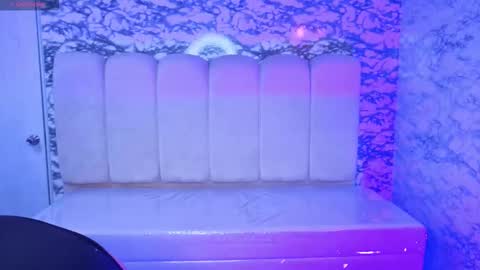 Hi Stream 800am to 200pm online show from 28, 3, 2026