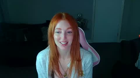 Snapshot of red_firesquirt chatting on 21, 2, 2025 Red - online show from 21, 2, 2025
