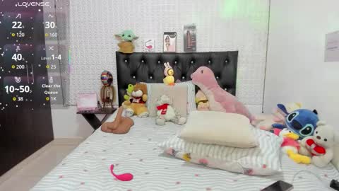 Snapshot of red_girlofficial chatting on 18, 1, 2026 Taliana online show from 18, 1, 2026