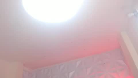 Luna online show from 8, 2, 2025