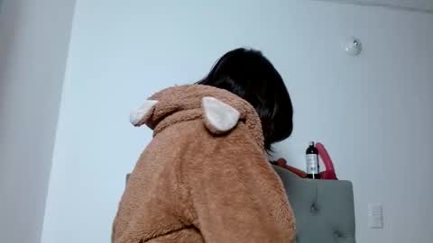 IG   OF red moonn online show from 9, 2, 2025