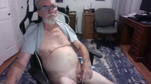 Snapshot of redbud3075 chatting on 7, 6, 2026 Daddy G online show from 7, 6, 2026