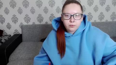 Chloe online show from 22, 10, 2025