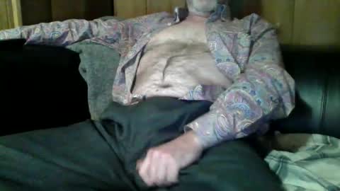 Snapshot of redfox60010 chatting on 2, 3, 2025 redfox60010 online show from 2, 3, 2025