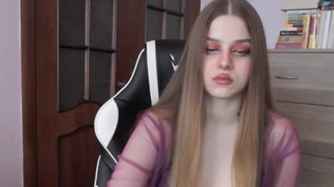 Lily online show from 20, 9, 2025