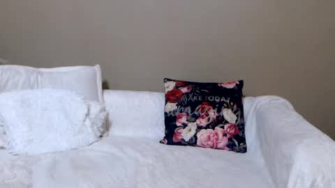 izabell online show from 9, 2, 2025