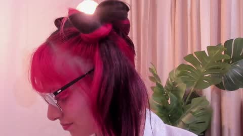 Meloddy online show from 4, 2, 2025