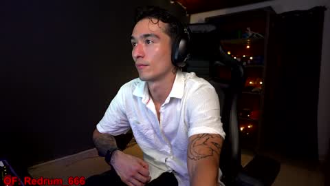 Red online show from 5, 1, 2025