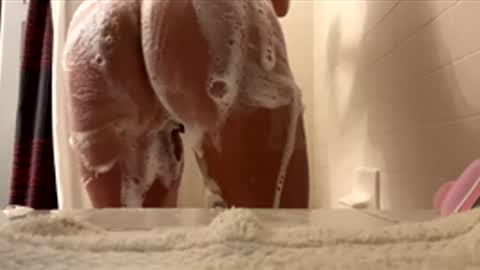 Red online show from 1, 12, 2025