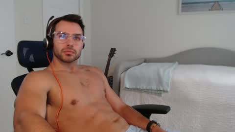 Snapshot of redstar461163 chatting on 3, 8, 2026 redstar461163 online show from 3, 8, 2026
