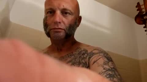 The devil online show from 17, 4, 2026