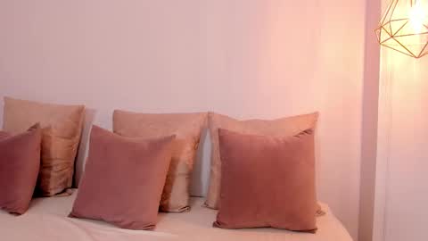 Regina  online show from 11, 3, 2025