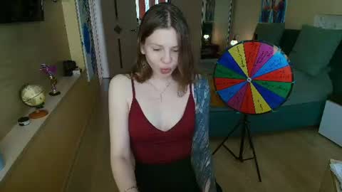 Snapshot of reginasparkle chatting on 25, 6, 2026 Regina online show from 25, 6, 2026