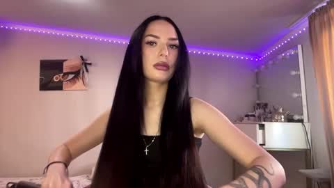 Snapshot of reginavandivier chatting on 7, 7, 2026 Amelia online show from 7, 7, 2026