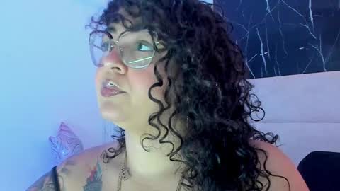 Snapshot of reginavegaa chatting on 13, 5, 2026 reginavegaa online show from 13, 5, 2026