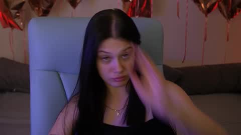 Snapshot of reginawine chatting on 13, 9, 2025 ReginaWine online show from 13, 9, 2025