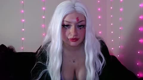 reiannmay online show from 14, 1, 2026