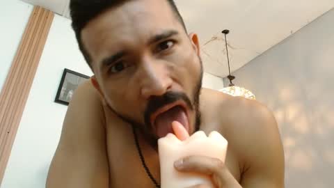 Snapshot of reiko_85_ chatting on 17, 2, 2025 REIKO online show from 17, 2, 2025