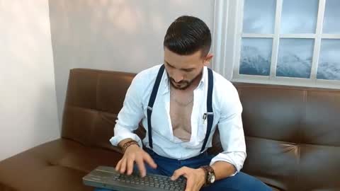 Snapshot of reiko_85_ chatting on 4, 3, 2025 REIKO online show from 4, 3, 2025