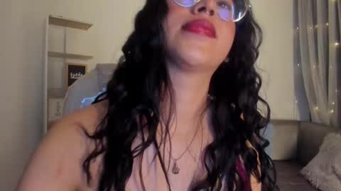 renaxi_smith online show from 21, 2, 2025