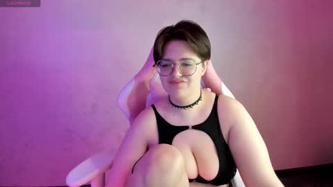renee_turner online show from 15, 1, 2025