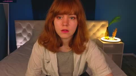 Snapshot of reneefoxy_ chatting on 7, 6, 2026 reneefoxy_ online show from 7, 6, 2026