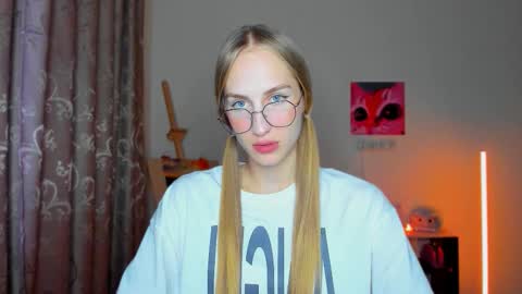 Rina online show from 20, 10, 2025