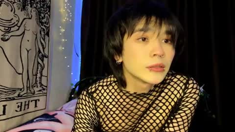 rennuts online show from 25, 1, 2025