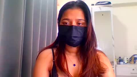 Snapshot of renushingh chatting on 2, 12, 2025 renushingh online show from 2, 12, 2025