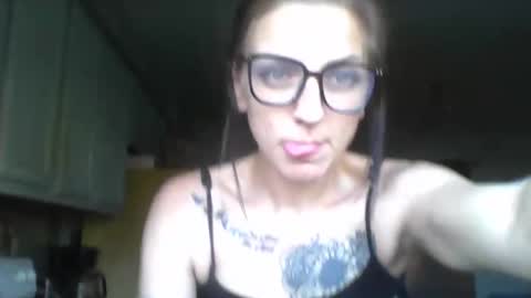 ressaella online show from 20, 10, 2025