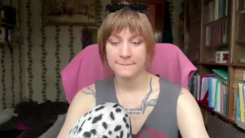 Rie online show from 26, 6, 2026