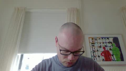 Attention whore online show from 25, 2, 2025