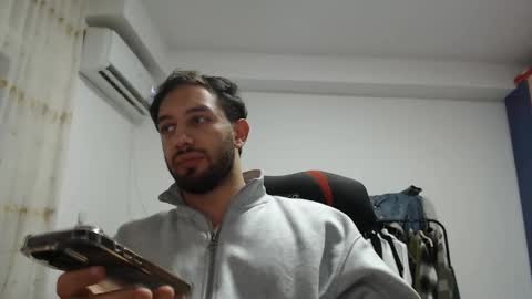 Snapshot of revivedunknown chatting on 4, 1, 2025 Chris online show from 4, 1, 2025