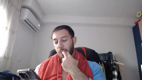 Snapshot of revivedunknown chatting on 15, 2, 2025 Chris online show from 15, 2, 2025