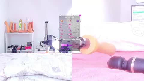 Rebecca y sarih online show from 19, 4, 2026