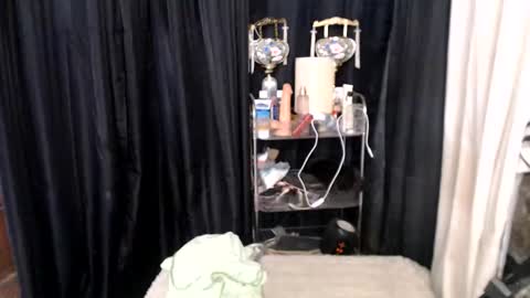 rey_004 online show from 8, 6, 2026