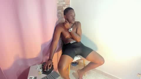Snapshot of rey_bbc chatting on 26, 4, 2026 rey_bbc online show from 26, 4, 2026