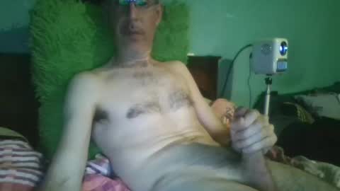 reyes_albert2006 online show from 16, 3, 2026