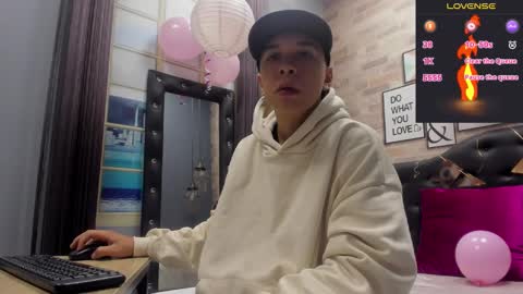 Rhaegal online show from 8, 2, 2025