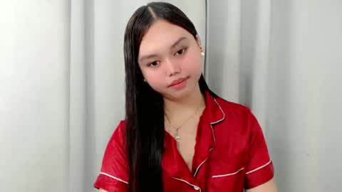 rhianne_fuckdoll online show from 4, 11, 2025