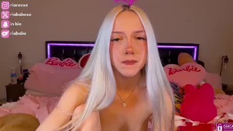 Snapshot of riababe chatting on 28, 2, 2025 ria  online show from 28, 2, 2025
